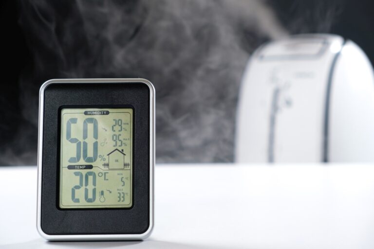 Czujniki jakości powietrza w domu: dlaczego warto mierzyć CO₂, PM2.5 i wilgotność?